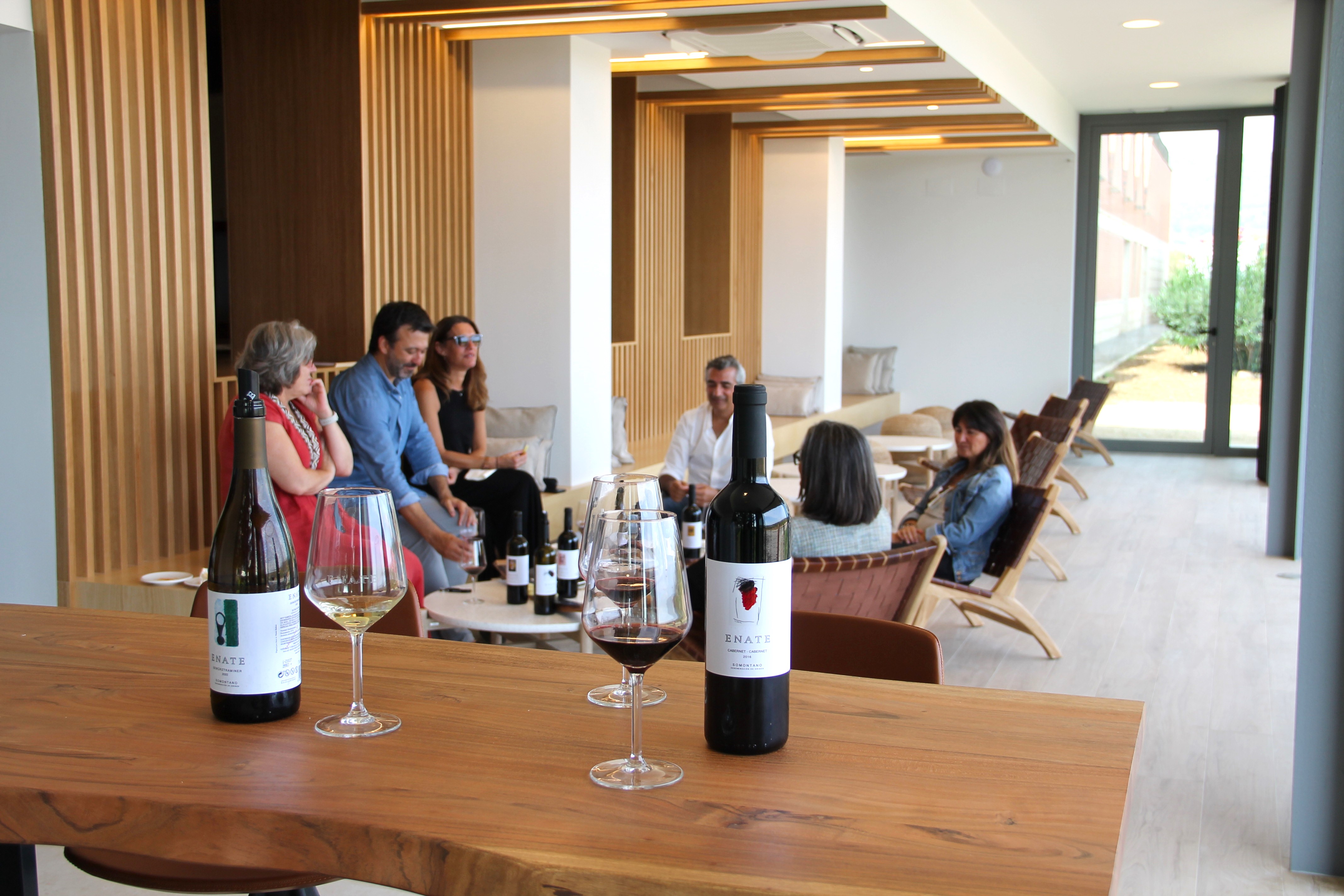 Wine Bar Mirador Las Artes Bodega ENATE